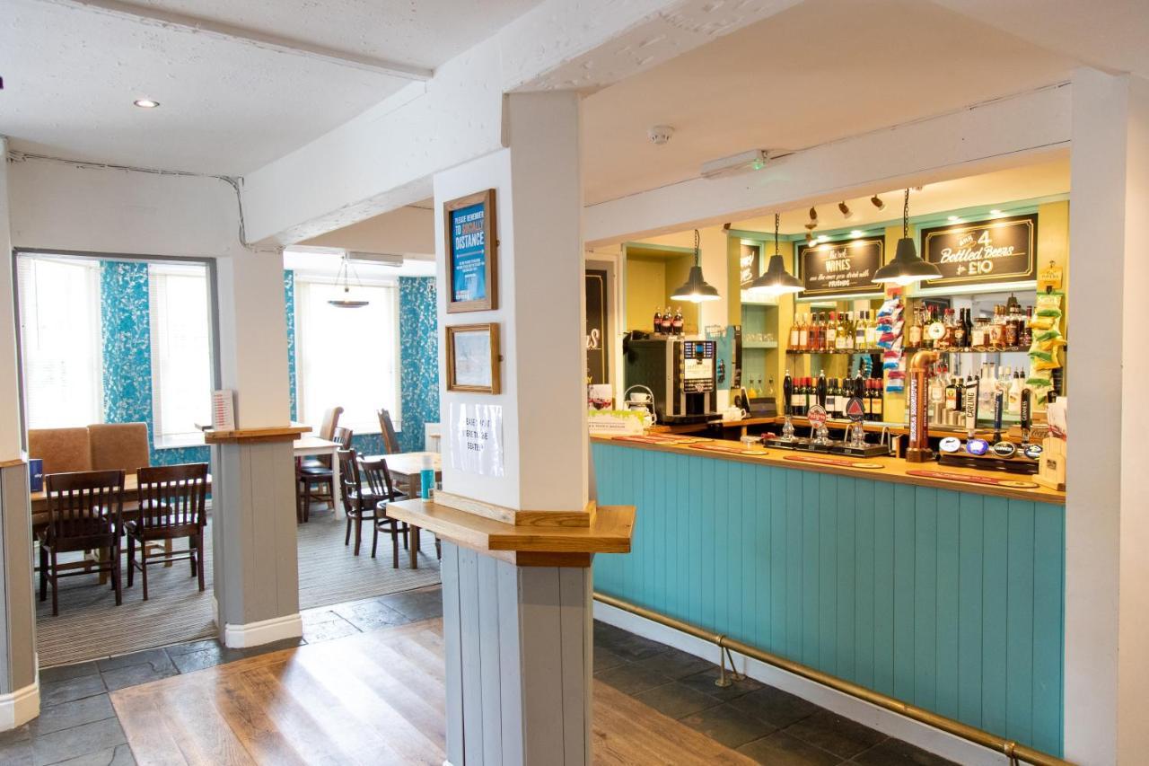 The Unicorn Inn Newton Solney Ngoại thất bức ảnh